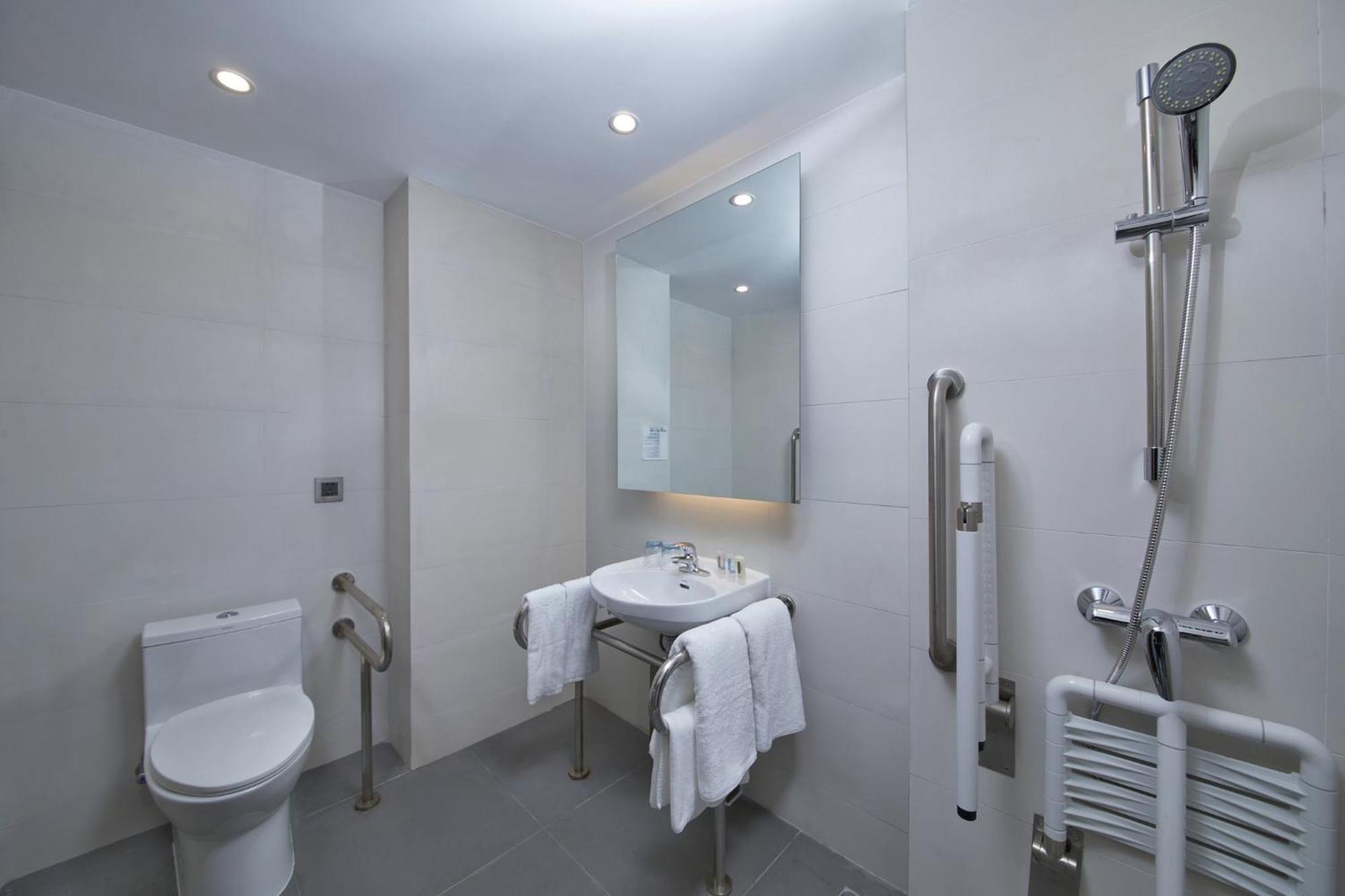 Holiday Inn Express Zhangjiagang East By Ihg Экстерьер фото